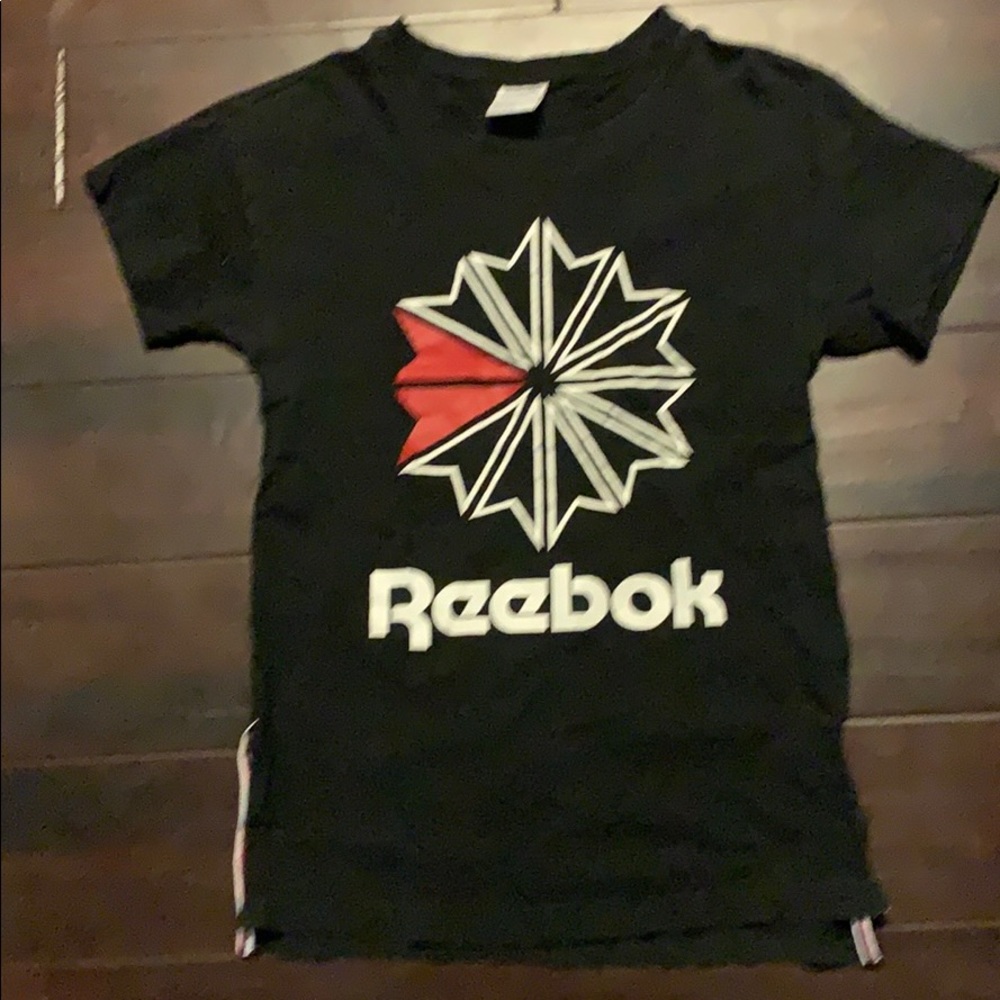 Graphic T